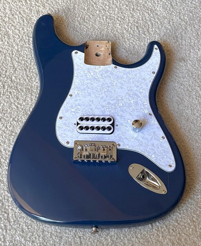 2004 squier tom delonge - 2004,