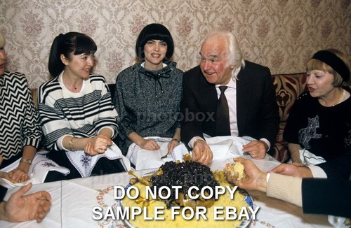 Mireille mathieu exclusive - mathieu,
