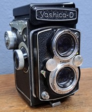 Yashica‐D complet. Boîte