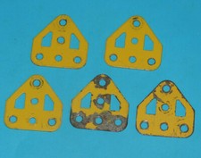 Vintage Meccano.5 plaques jaunes  triangle 