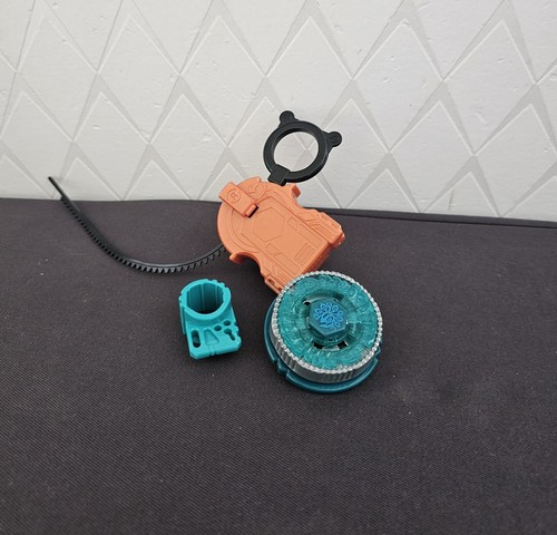 Toupie beyblade métal fury - toupie,