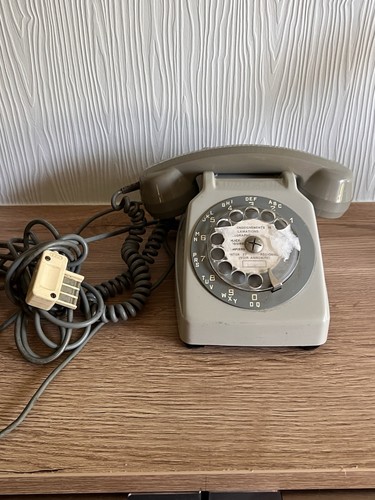 Téléphone ancien fixe - ancien,