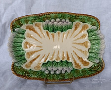 Plat à asperges en barbotine