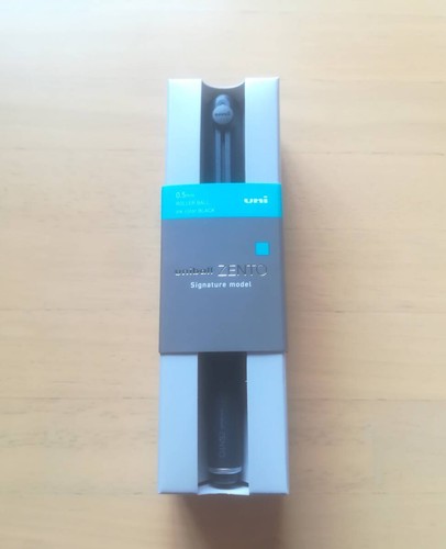 Crayon mitsubishi uniball - crayon,
