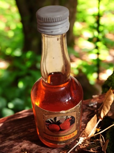 Mignonette alcool vintage