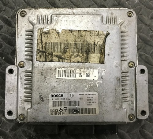 Calculateur moteur code - calculateur,
