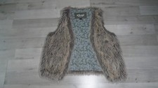 jolie gilet veste sans manche fausse fourrure de marque creeks 5 ans 
