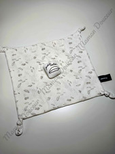 Doudou Carré Coussin Plume