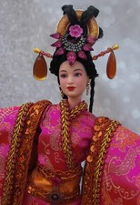 BARBIE DE COLLECTION OOAK : MERVEILLEUSE TSEU HI