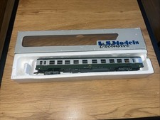 LS MODELS voiture voyageurs