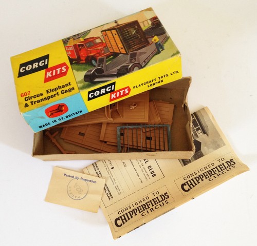Corgi kits 607 circus - 607,