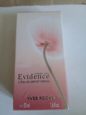 COMME UNE EVIDENCE INTENSE