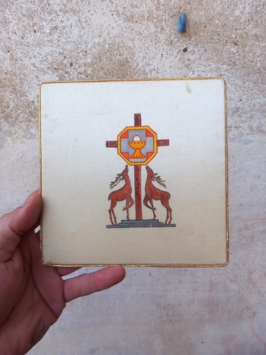 Pale calice prêtre vêtement - prêtre,
