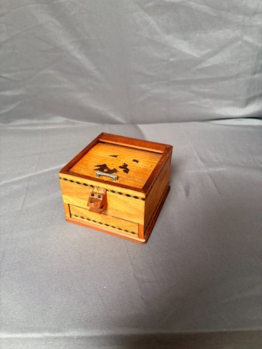 Ancien distributeur cigarette - ancien,