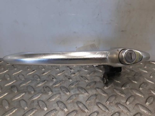 Poignee porte avant droite - de,