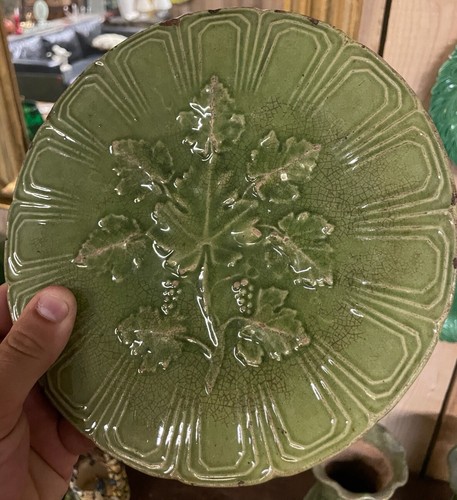 Assiette barbotine verte - barbotine,