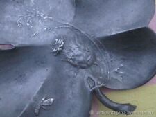 Plat étain ancien Chardon