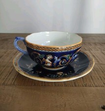 Tasse Et Dessous De Tasse en