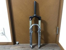 Fourche suspendue ROCKSHOX RECON 351 26" 1-1/8" Steerer 184mm VTT à réviser