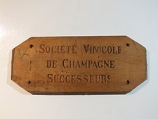 + Ancienne plaque en bois