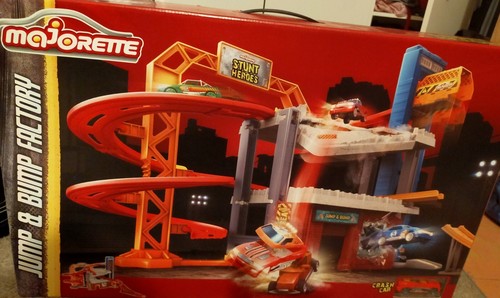Majorette stunt heroes circuit - majorette,