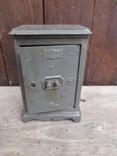 tirelire ancienne coffre fort jouet art populaire