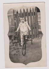 photo ancienne 🎞️ enfant sur tricycle carte-photo années 1930