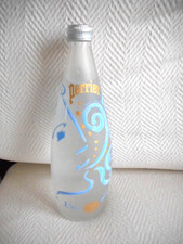 COLLECTOR - Bouteille pleine PERRIER 2000 décorée bleu et et or
