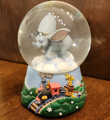 Enesco disney dumbo musical - enesco,