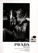 Publicité papier Parfum. Perfume ad. PRADA 2006