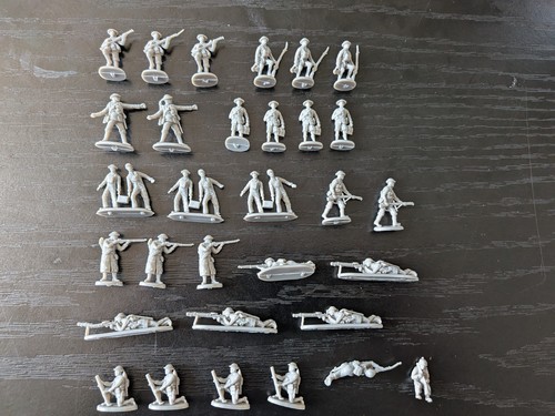 Lot figurines soldats - soldats, 2eme
