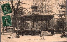 *76483 cpa 10 Troyes - le Kiosque