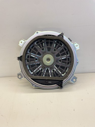 Lexus l10 pioneer subwoofer - lexus,