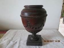 URNE VASE BALUSTRE EN BOIS