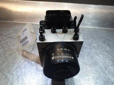 Bloc ABS (freins anti-blocage)