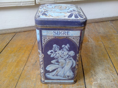 Ancienne boite tole - tole, art
