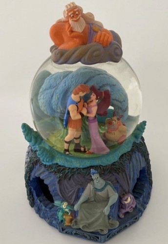 Vintage snow globe musical - vintage,