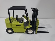 Chariot Elévateur CLARK - Conrad 2972 - Echelle 1/25