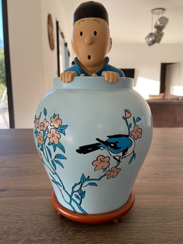 Statuette tintin lotus bleu - tintin,
