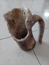 Col d'amphore romaine morceau