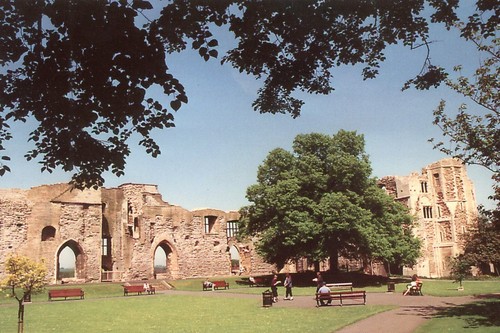 Newark castle grounds - castle,