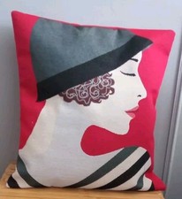 Housses de Coussins – Visages de Femmes Fait Main 40x40