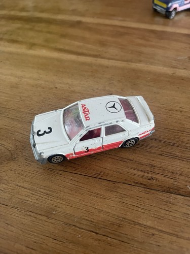 Mercedes 190e - mercedes,