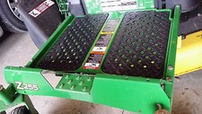 John deere eztrak zero - john, zero-turn