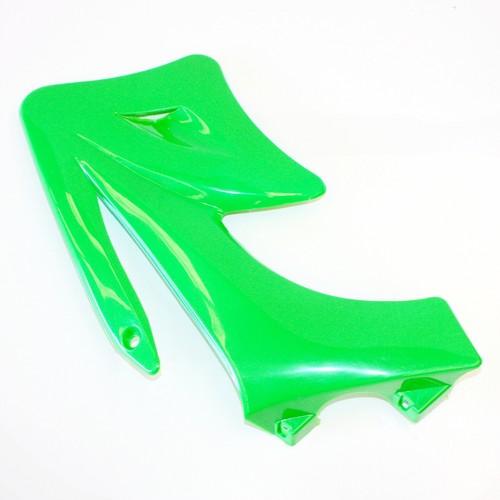 Green plastic front right tank - plastic,