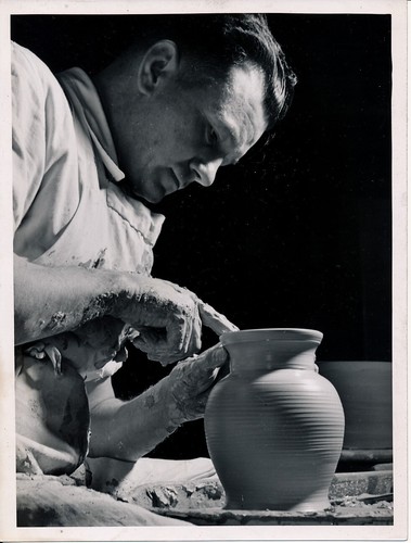 Potier 1950 poterie - potier,