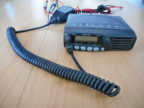 Poste emetteur recepteur radio - emetteur,