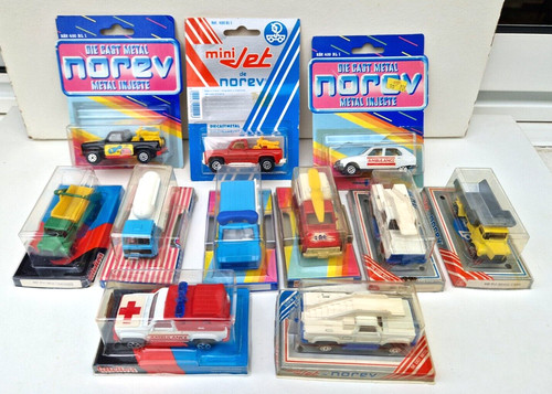 Lot petite voiture norev - petite,
