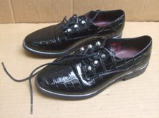 Derbies / Chaussures à lacets vernies femme LIBERTO T38