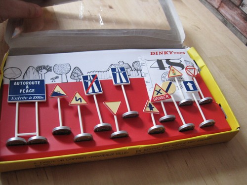 Minis panneaux de - 12,